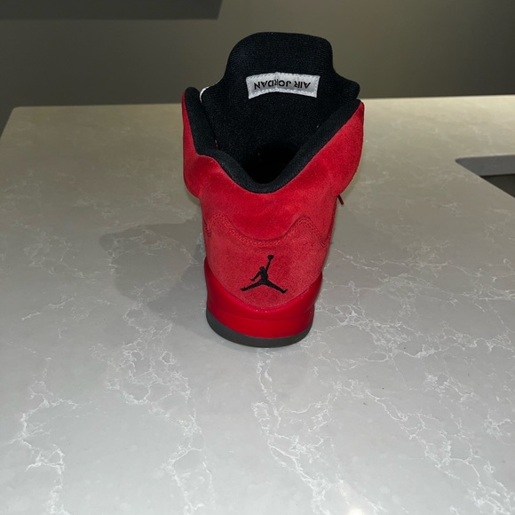 Jordan 5 Red Suade - Picture 5 of 11